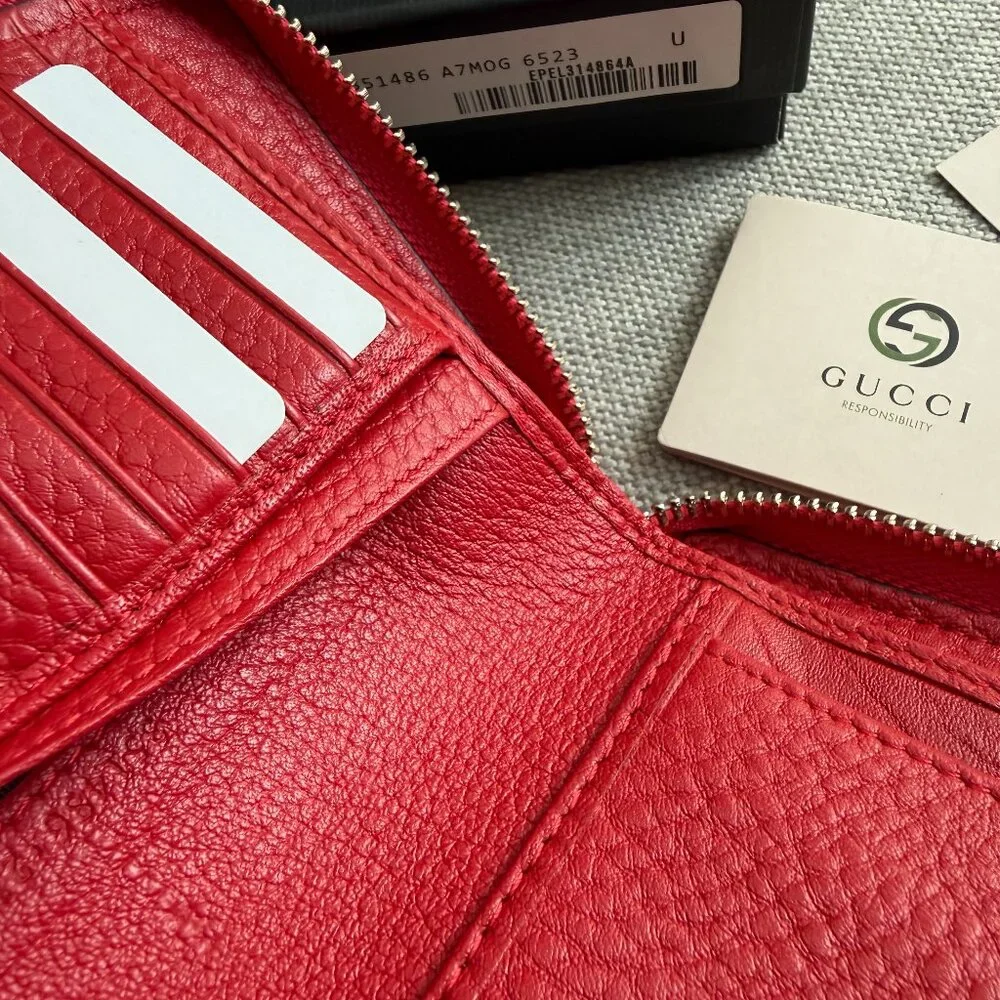 New Gucci Soho Red Leather Wallet - Picture 6 of 6